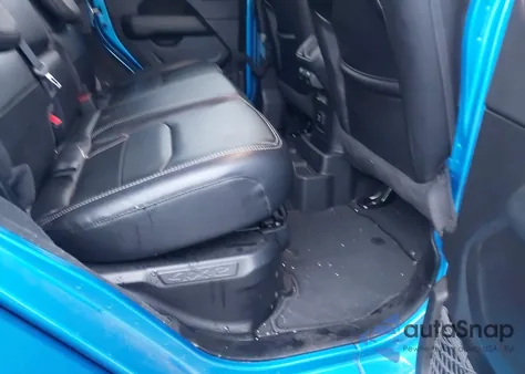 2022 Jeep Wrangler 4Xe Unlimited Sahara 4X4 from USA, damaged, VIN 1C4JJXP66NW275297